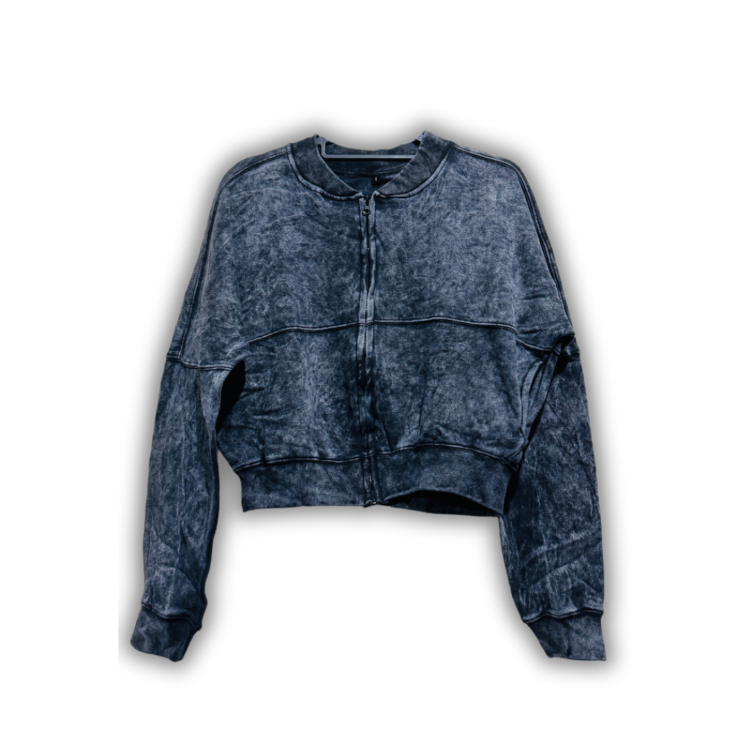 Women tracksuit